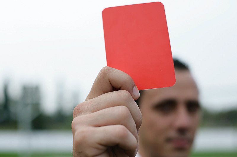 what happens if a goalkeeper gets a red card 2